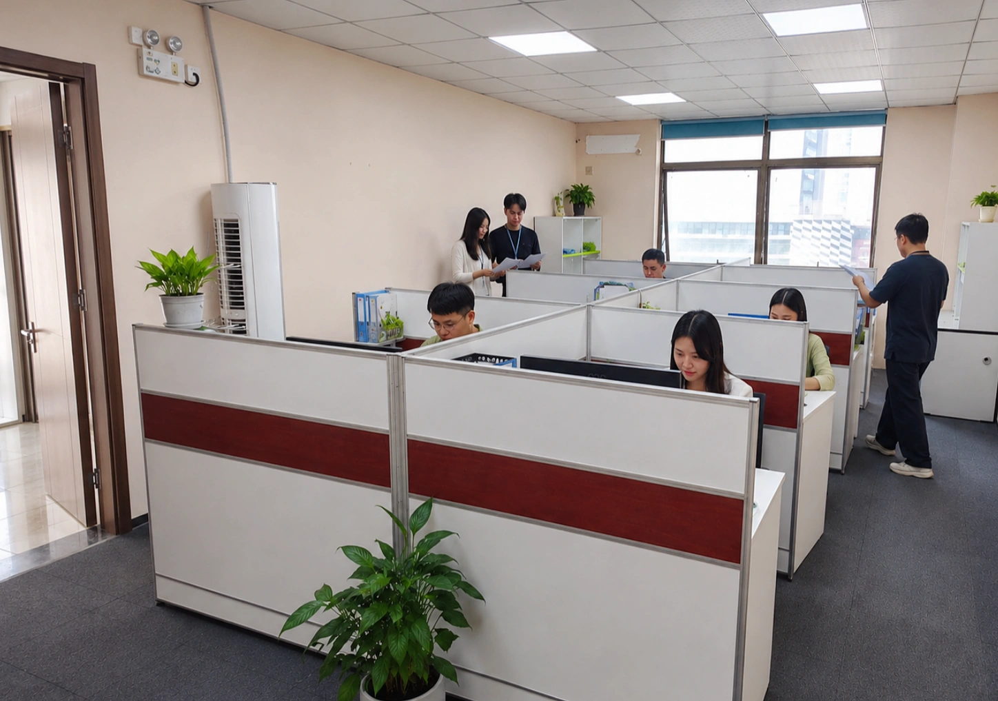 About us 33 KingPo employees working in the office workspace