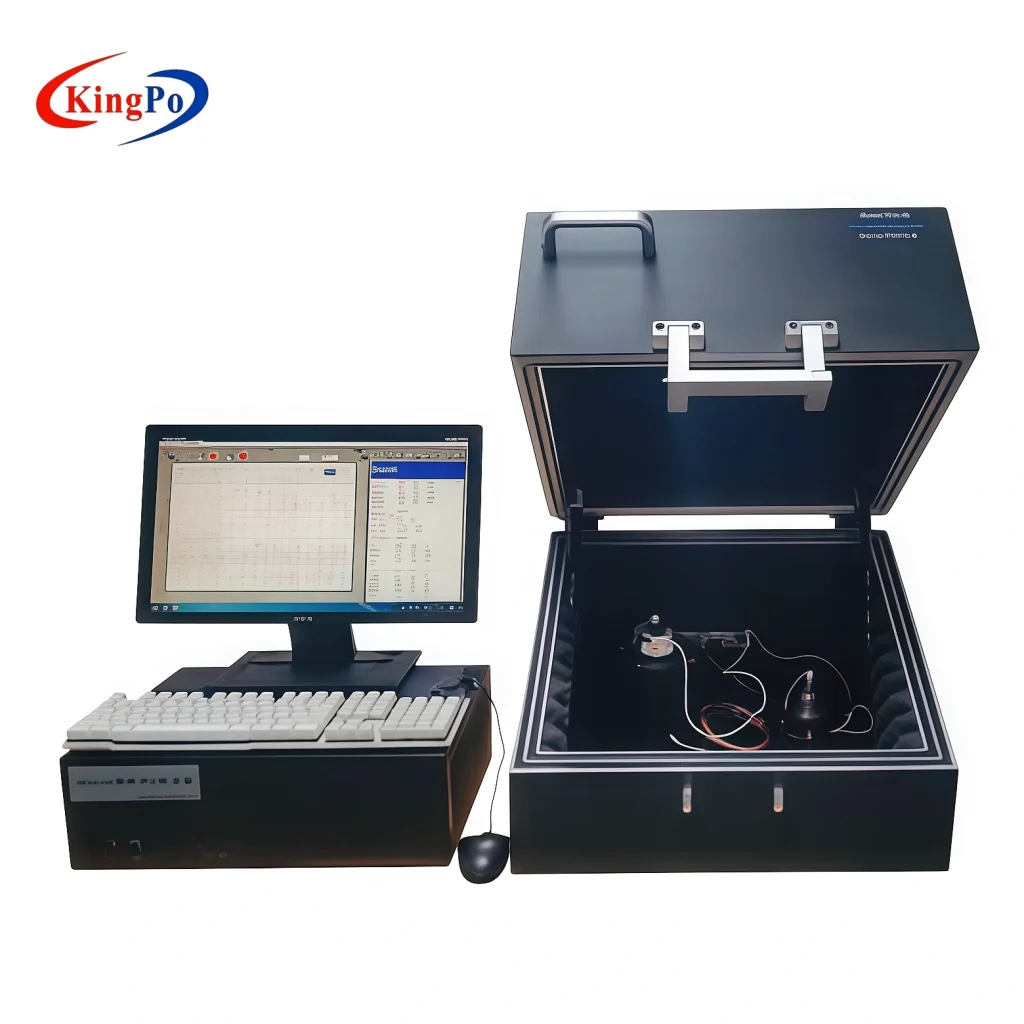 Sound-amplifying stethoscope acoustic test installation with test source and artificial ear